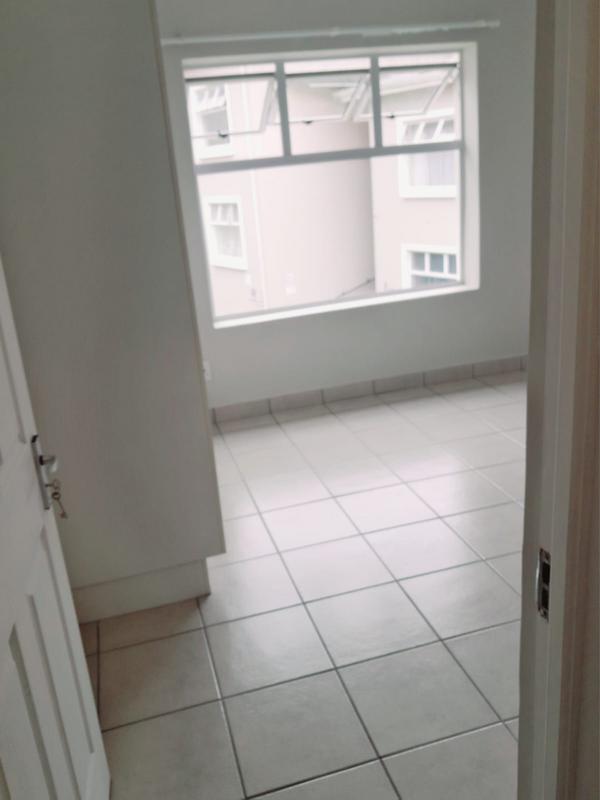 2 Bedroom Property for Sale in Island View Western Cape